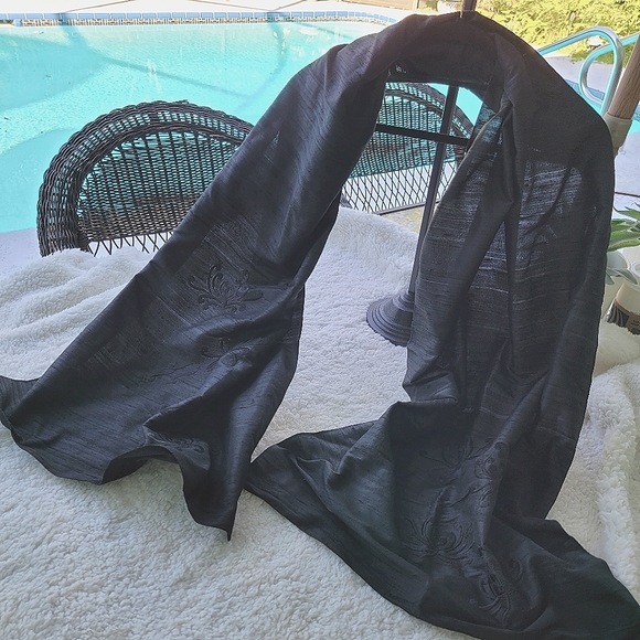 Dupionni Silk Shawl~Scarf NWT, ZAZOU 20x75" - Picture 16 of 16